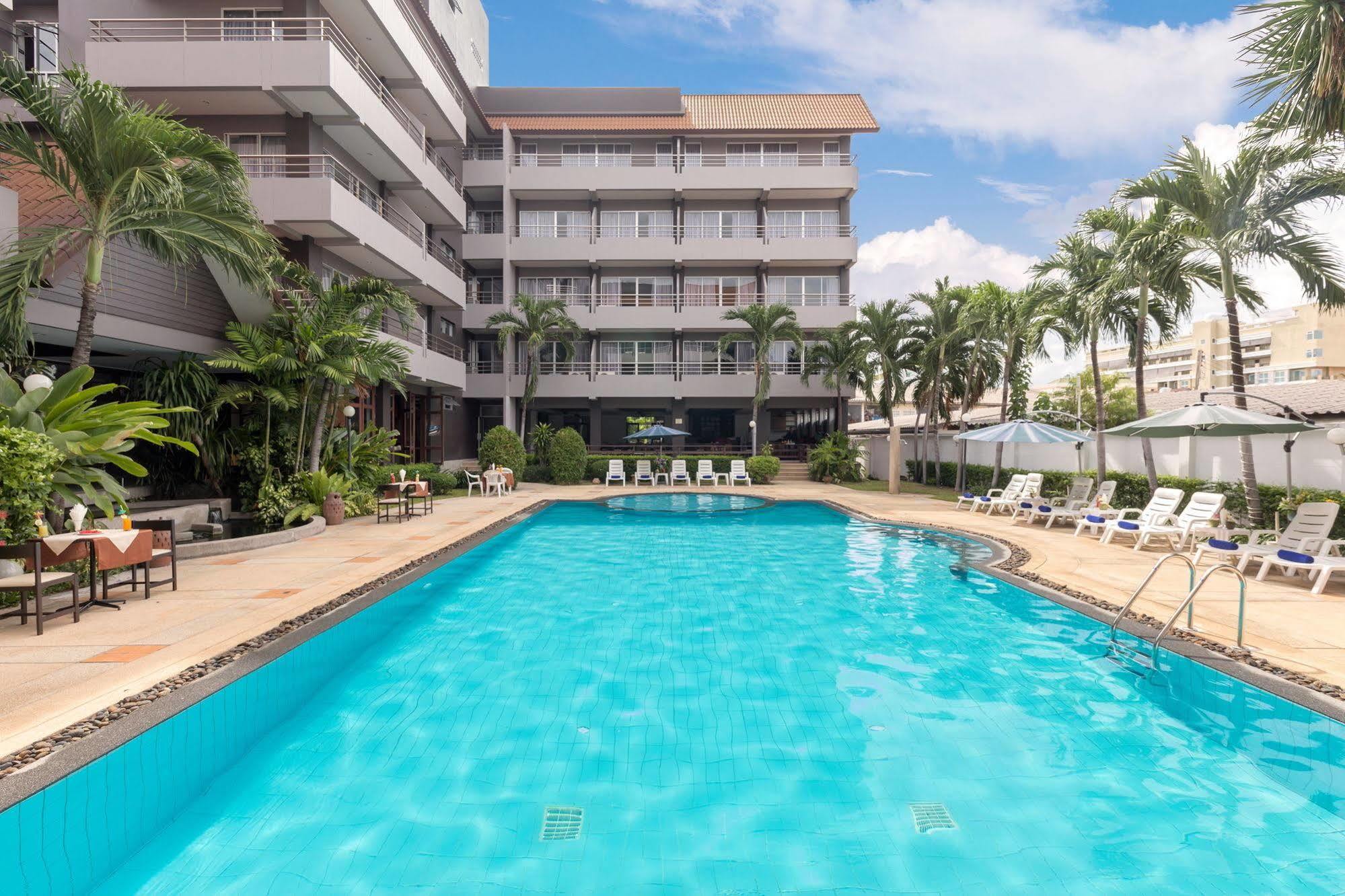 The Holiday Resort Pattaya Eksteriør bilde